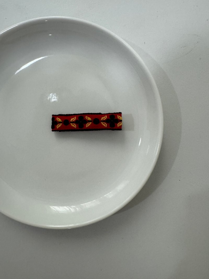 剪影花刺绣/鸭嘴夹款 - 婴儿饰品 - 聚酯纤维 多色