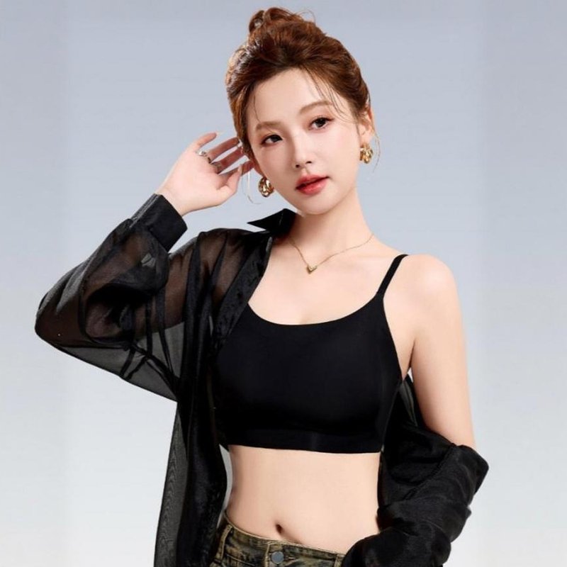 Pink Lady 轻盈凉感小可爱 无痕内搭一体式胸垫细肩带背心 BRATOP - 女装背心 - 其他人造纤维 黑色