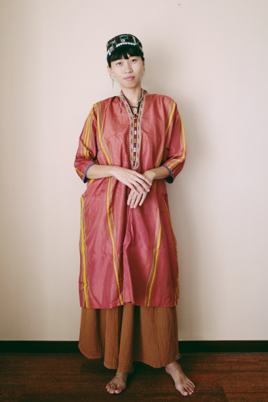 民族逸品 Vintage Turkmen dress 神秘土库曼斯坦斯坦手工刺绣长袍 - 洋装/连衣裙 - 丝．绢 
