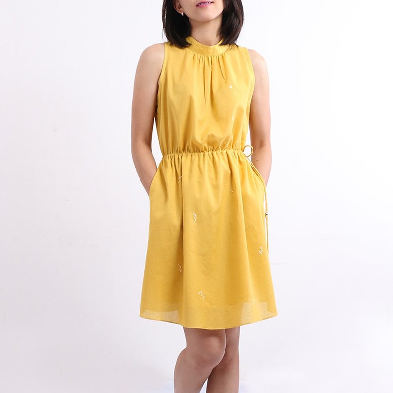 Cotton Hand Embroidered Midi Dress / Yellow - 洋装/连衣裙 - 棉．麻 黄色