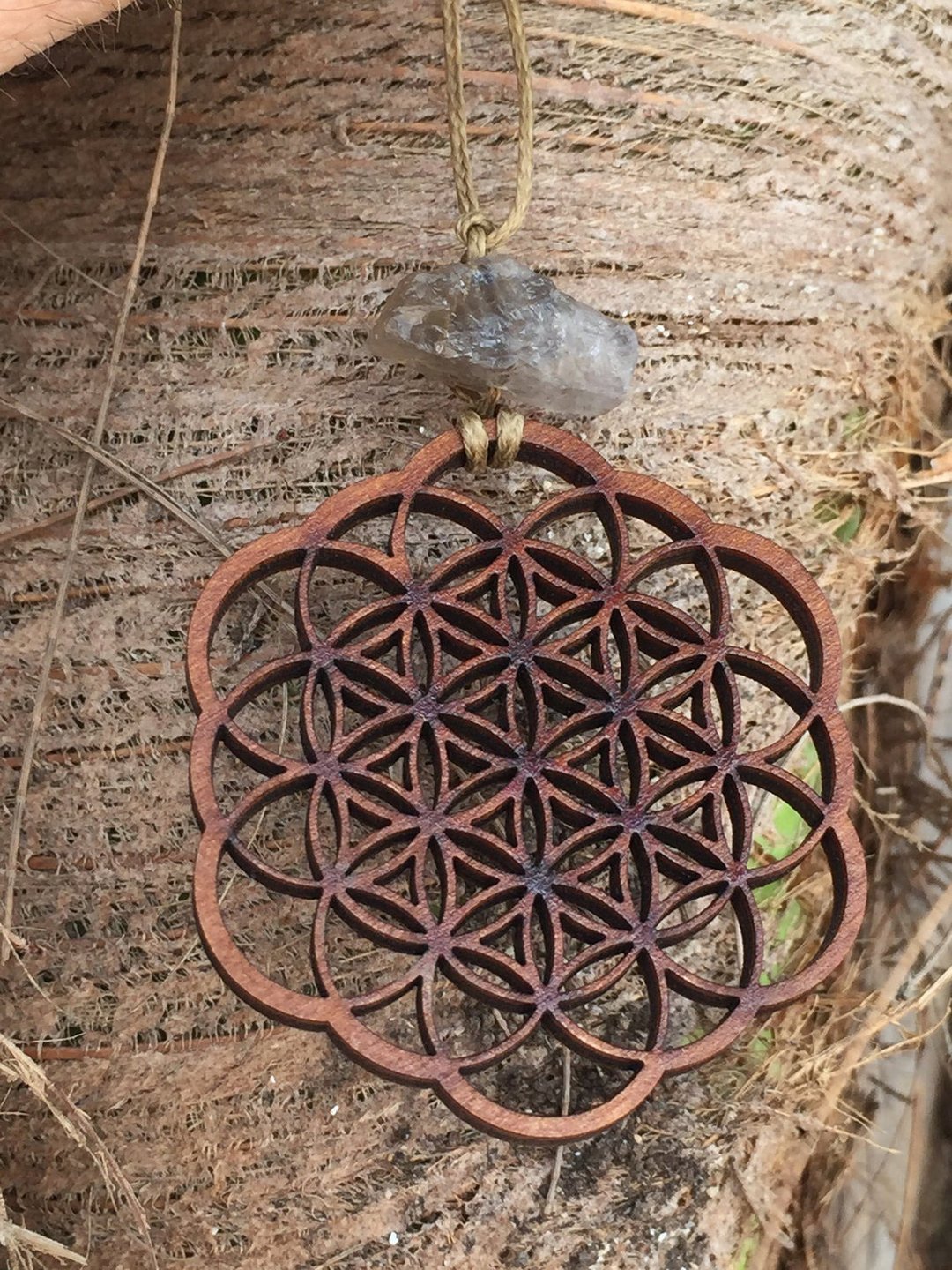 Wood Flower of life Macrame Necklace - 项链 - 木头 咖啡色