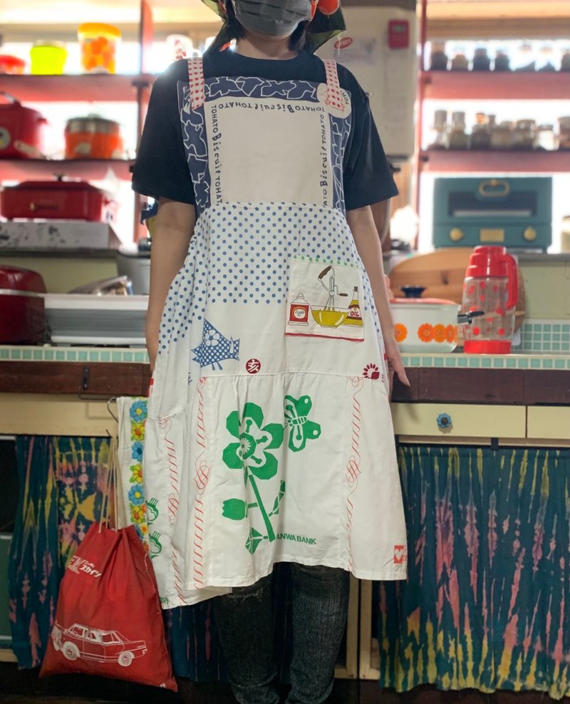 用白色毛巾重新制作的围裙 - 洋装/连衣裙 - 棉．麻 白色