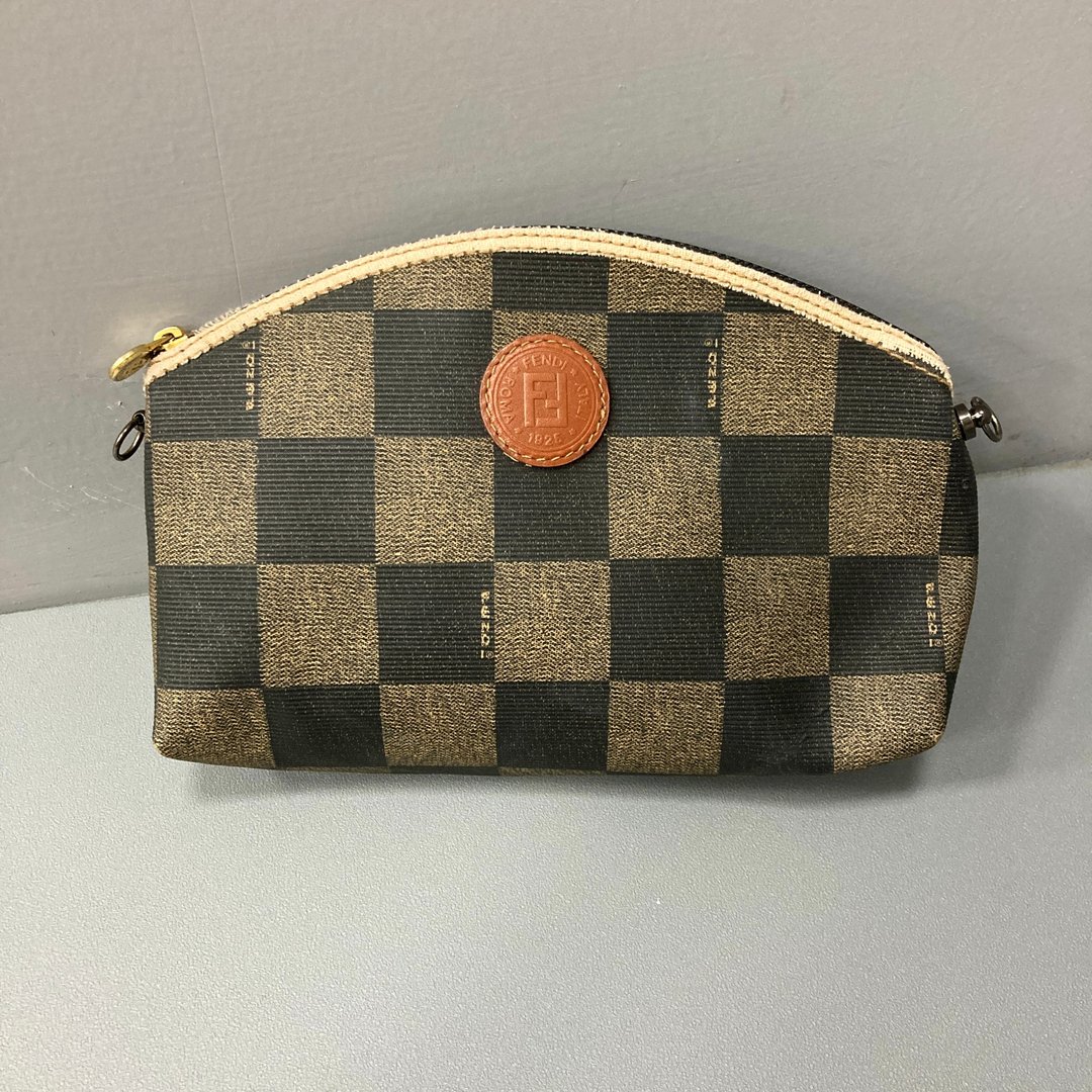 FENDI 方格子 经典 卡其咖啡黑色 半圆形 斜背包 附背带 古董包 - 手提包/手提袋 - 其他材质 卡其色