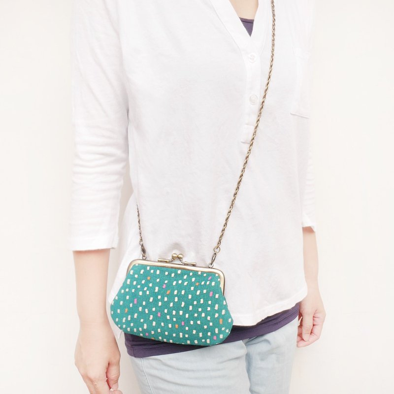 日本风味蔬菜面 背背口金包 / 子母包 / 零钱包 / 肩背包 【台湾制造】 - 侧背包/斜挎包 - 其他金属 绿色