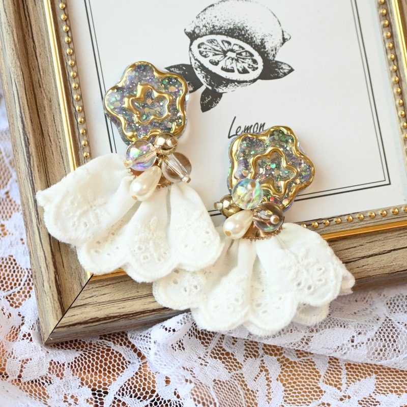 耳夹耳针极光闪光耳饰日常使用 - 耳环/耳夹 - 树脂 白色