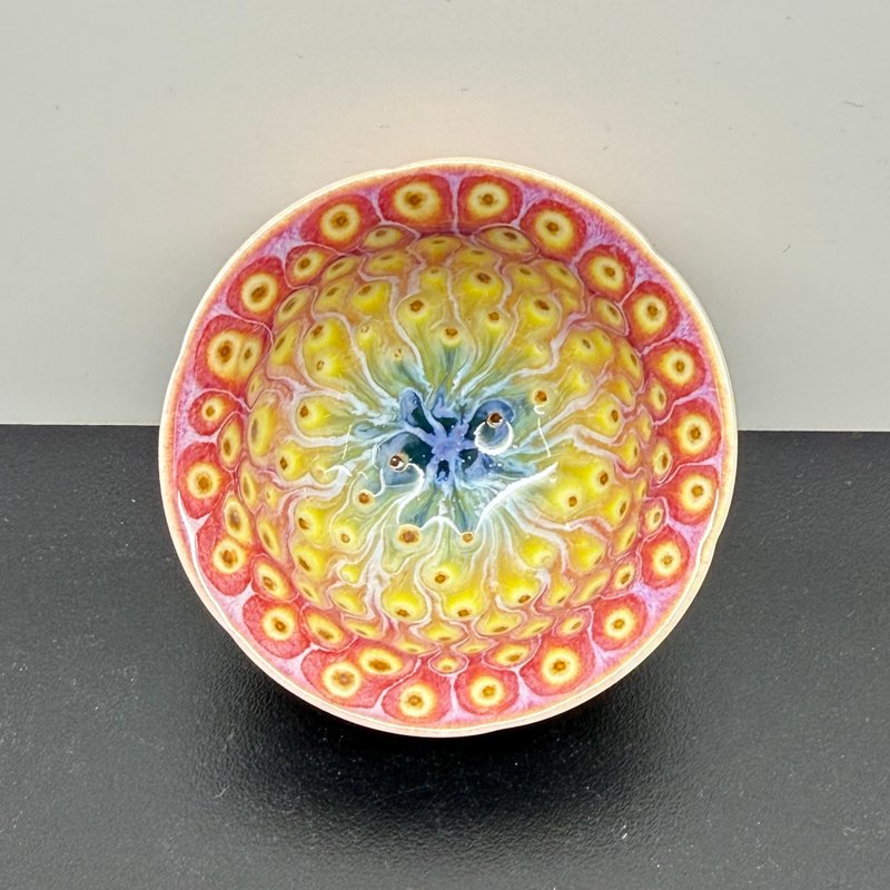 孔雀开屏迷你葵花杯 60ml 邱毓宁 莺歌烧 A9-17 - 茶具/茶杯 - 瓷 多色