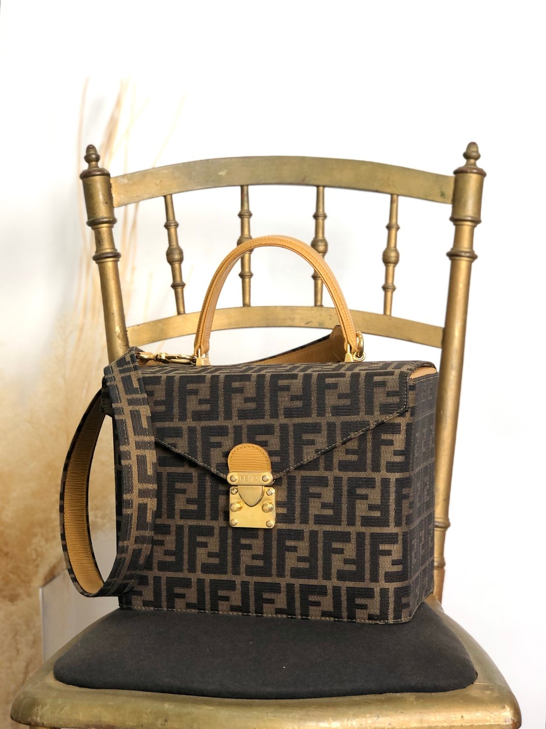 【日本直送 名牌中古包】FENDI 芬迪 祖卡纹 手提包 棕色 锁头 缇花 2way 化妆包 vintage  zxeb84 - 手提包/手提袋 - 棉 咖啡色