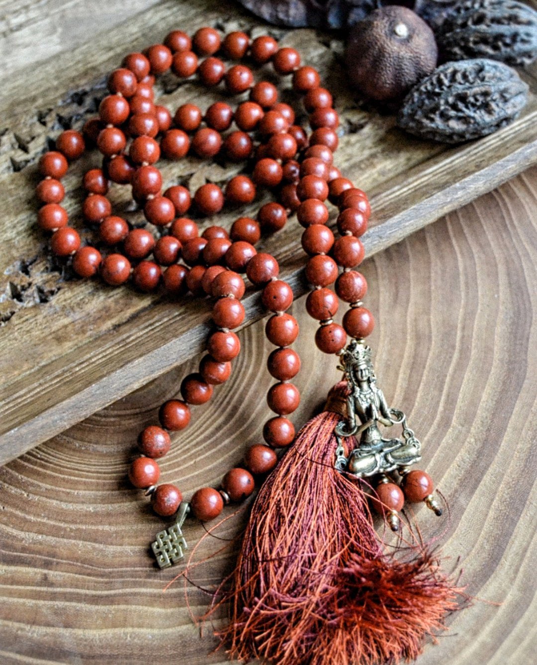 Red Jasper 108 Mala Beads Rosary with Tara Goddess for Meditation - 项链 - 石头 红色