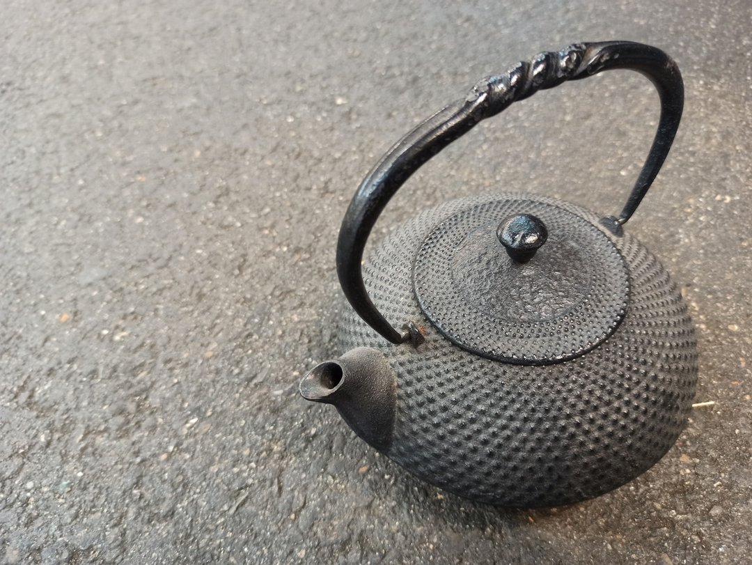日本直火铁壶保生堂 - 茶具/茶杯 - 其他金属 黑色