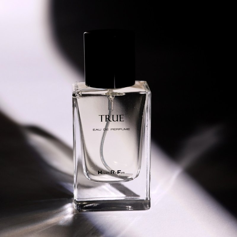 TRUE香水TRUE EAU DE PERFUME-30ml - 香水/香膏 - 其他材质 白色