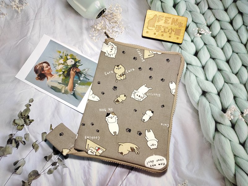 猫咪系列-厚棉布奶茶底慵懒猫咪拉链书衣-拉链布书套-适用A6-B6- - 书衣/书套 - 棉．麻 