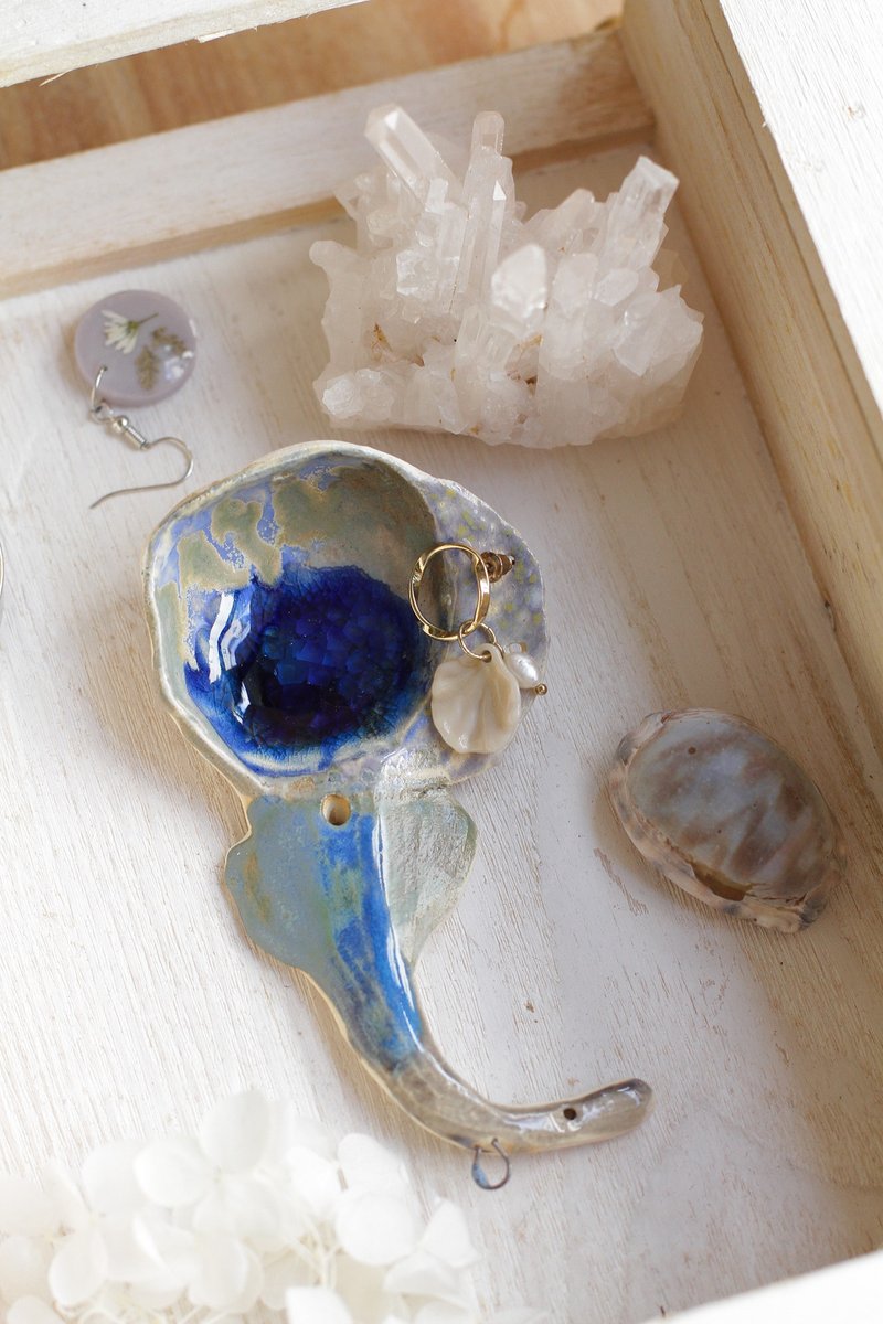 纯手工捏制陶瓷小花烛台/吊饰/茶包盘19 - 蜡烛/烛台 - 陶 蓝色