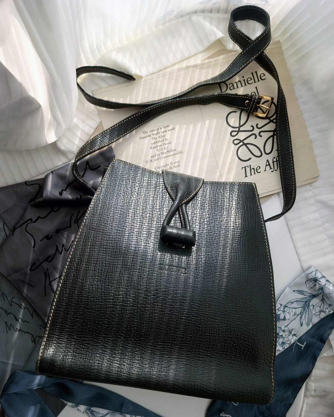 中古包 Loewe 深蓝耐磨树纹钮扣 单肩包单肩包侧背包斜背包斜挎包 - 侧背包/斜挎包 - 真皮 蓝色