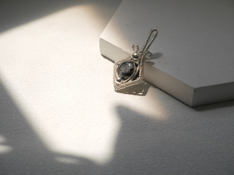 彼得石纯银颈链 - 项链 - 纯银 