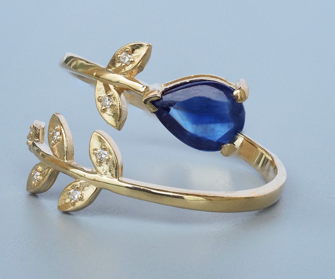 Floral gold ring with sapphire and diamonds. - 戒指 - 贵金属 金色