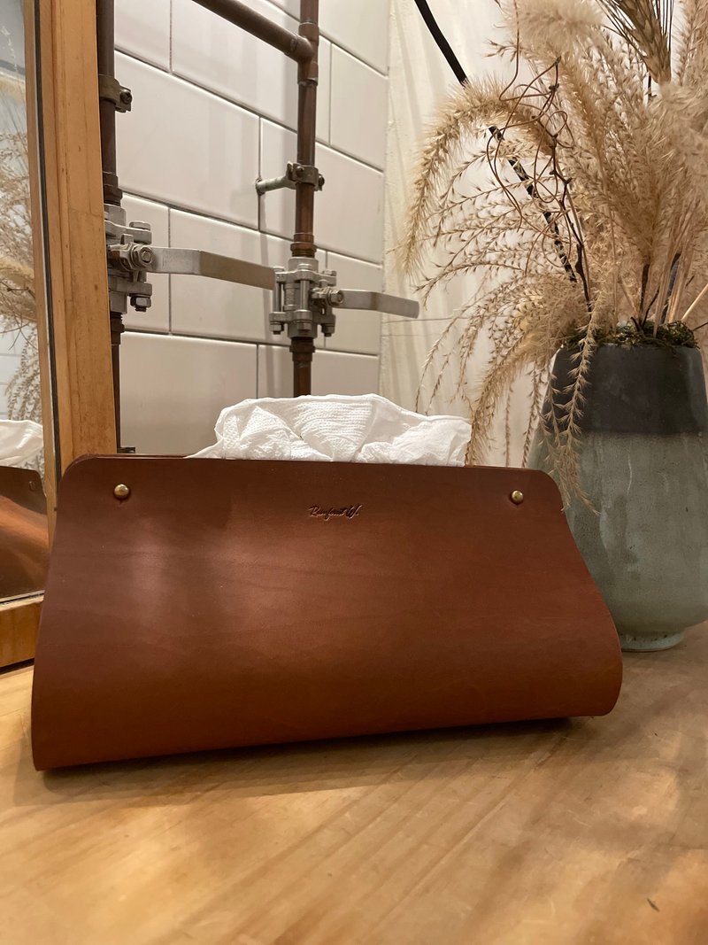 【手作革物】手作极简面纸盒(咖) - 纸巾盒 - 真皮 咖啡色