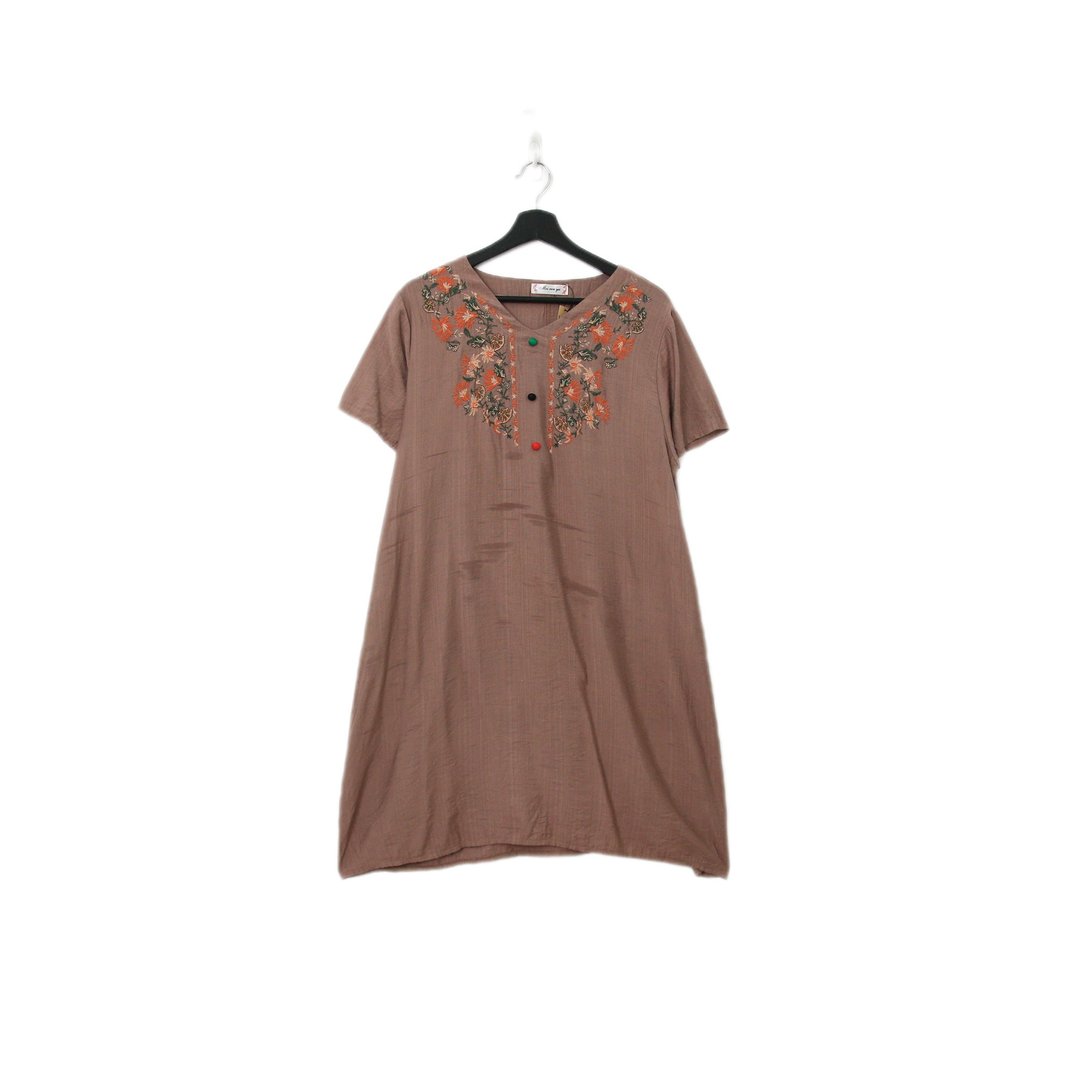 Back to Green-复古长洋装 咖啡色 花朵刺绣Ls-34//vintage dress - 洋装/连衣裙 - 棉 