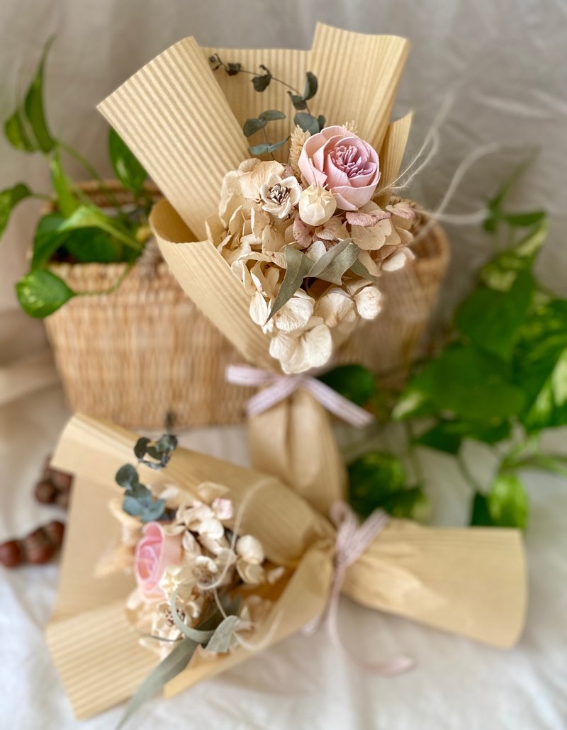 Masako 奶油色调 绣球花 玫瑰 干燥花 索拉花 小花束 - 干燥花/捧花 - 植物．花 