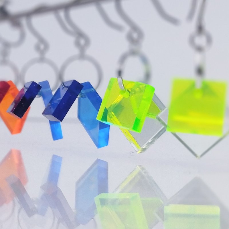 耳环 - 耳环/耳夹 - 塑料 蓝色