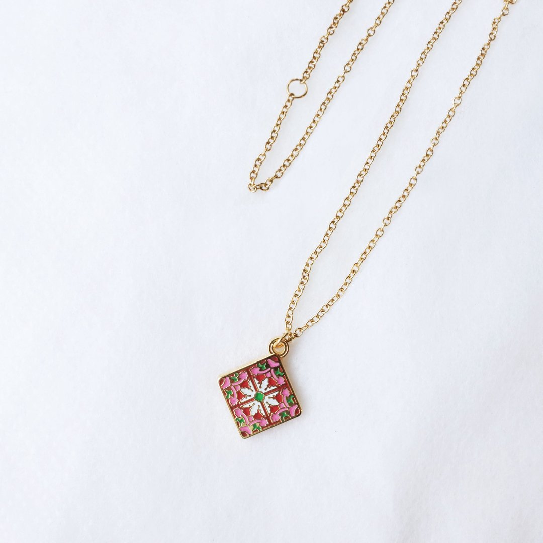 【卡片项链Card Necklace】台湾文化 花砖款-花团锦簇 - 项链 - 其他金属 卡其色