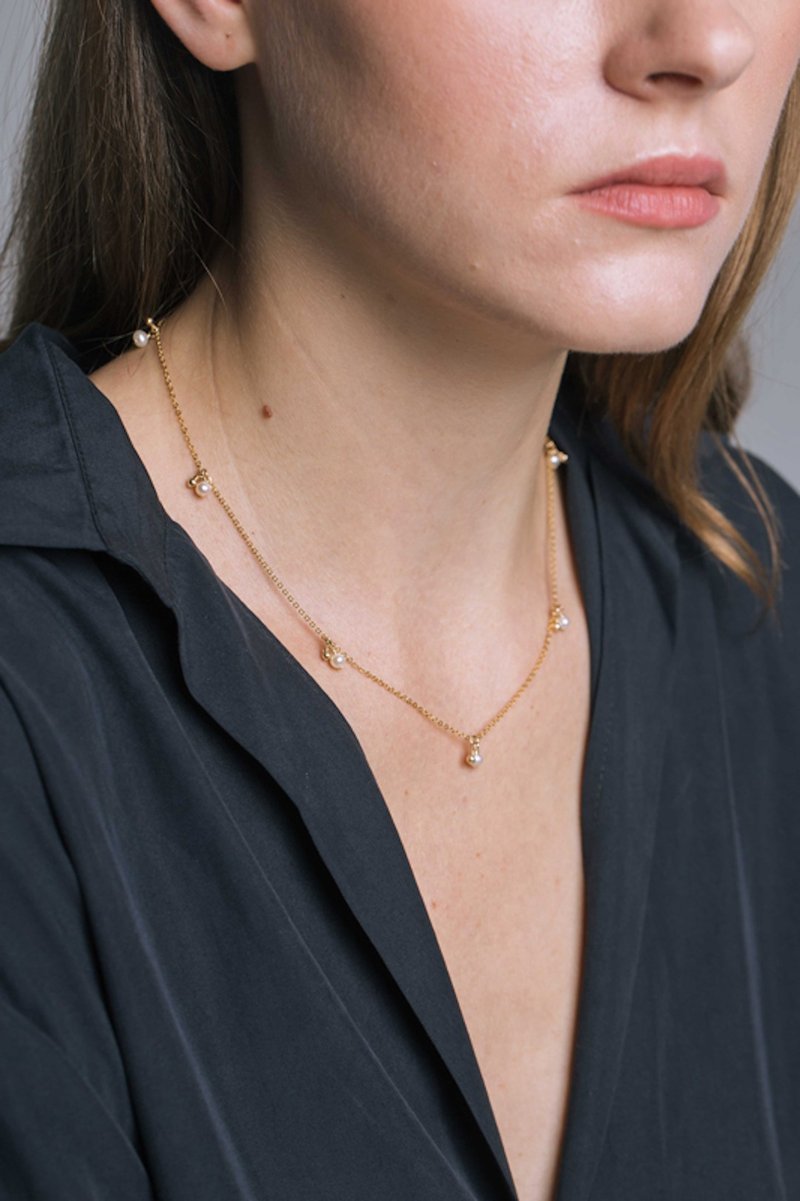 ::重拾纯真:: 14K包金 925纯银 淡水珍珠项链 - 锁骨链 - 珍珠 多色