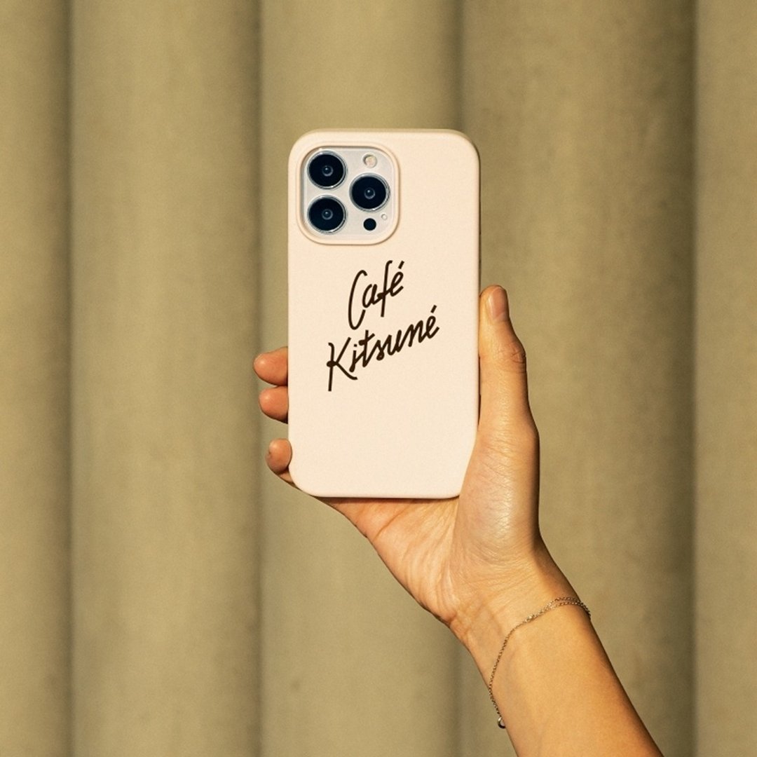 Native Union | Café Kitsuné iPhone 13 联名手机壳 - 拿铁 - 手机配件 - 硅胶 卡其色