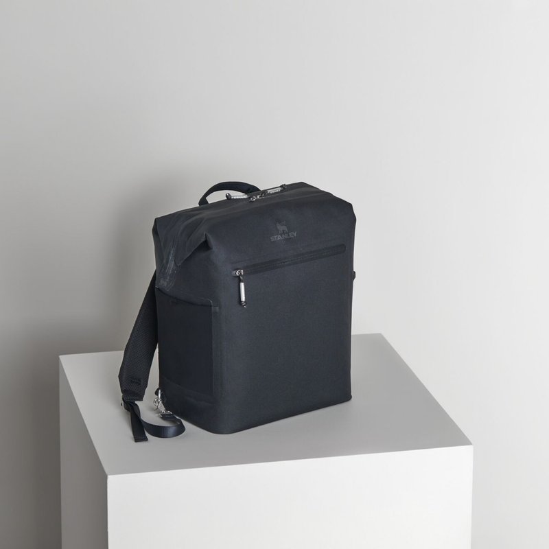 STANLEY 软式中型后背保冷袋 14L / 消光黑 - 保温瓶/保温杯 - 聚酯纤维 多色