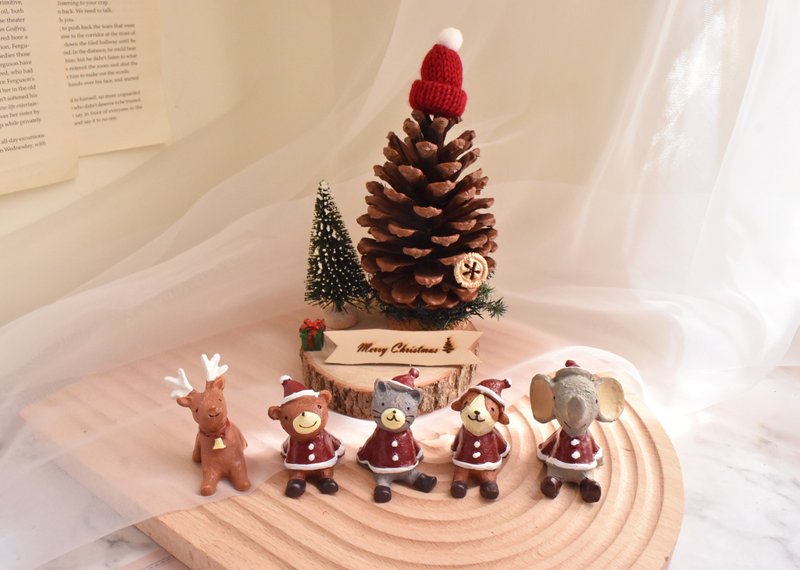 可爱圣诞公仔摆件  干燥花   摆饰 圣诞礼物圣诞树 - 玩偶/公仔 - 陶 多色
