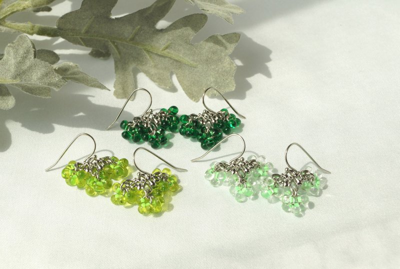 绿色水滴手工耳環 Lacrima 日本玻璃珠 可改夾式 優雅女士禮物 - 耳环/耳夹 - 玻璃 绿色