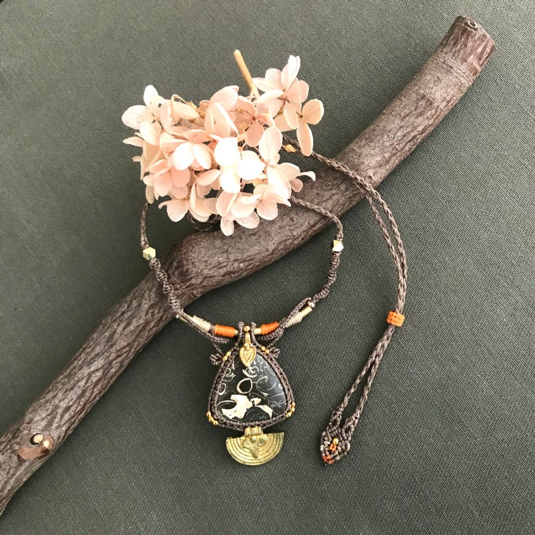 N258 印尼棕榈树根石化木 Fire Palm Wood 南美蜡线编织颈链 - 项链 - 半宝石 