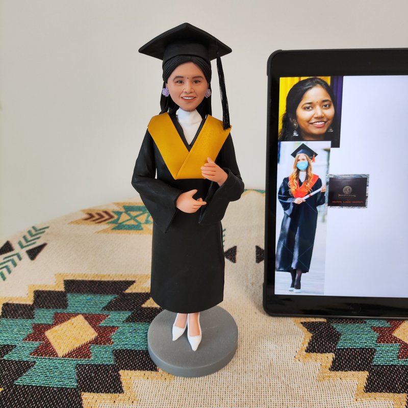 客制化人物公仔 人偶 3D人像画 似颜绘 肖像 定制 生日 纪念 毕业 - 玩偶/公仔 - 粘土 多色