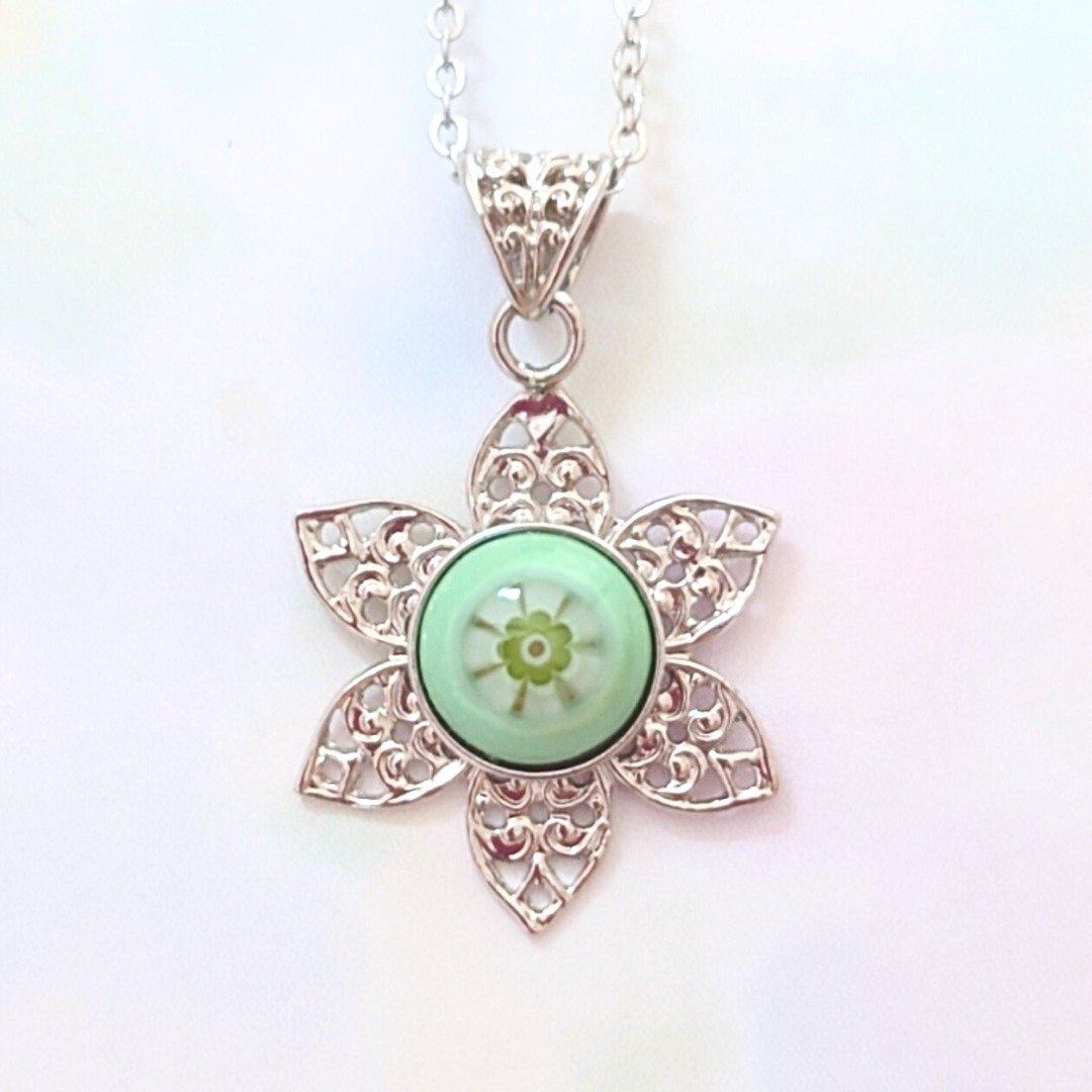 Cloisonne millefiori flower lover pattern necklace - 项链 - 玻璃 绿色