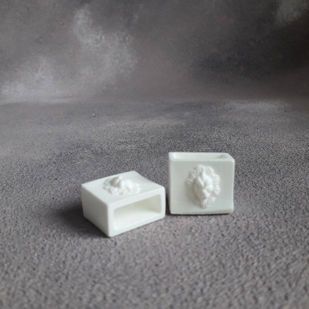 2 pcs. miniature flower pots - 其他 - 塑料 
