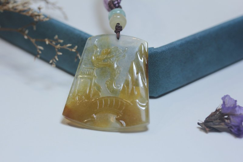 【山水小牌】天然翡翠挂件 吊坠\ 精品小项链 素绳吊饰 \ 原创 - 项链 - 玉石 卡其色