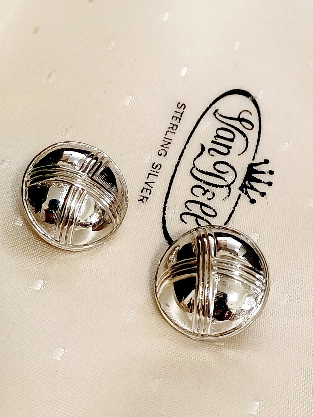 vintage jewelry  古典极简盾形夹式耳环 - 耳环/耳夹 - 其他金属 