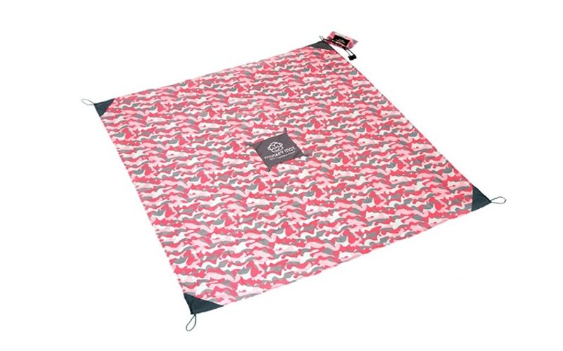 Yimono代理~ 美国Monkey Mat， 可收纳，大面积，防泼水，随身携带野餐垫 (迷彩粉) - 野餐垫 - 塑料 粉红色