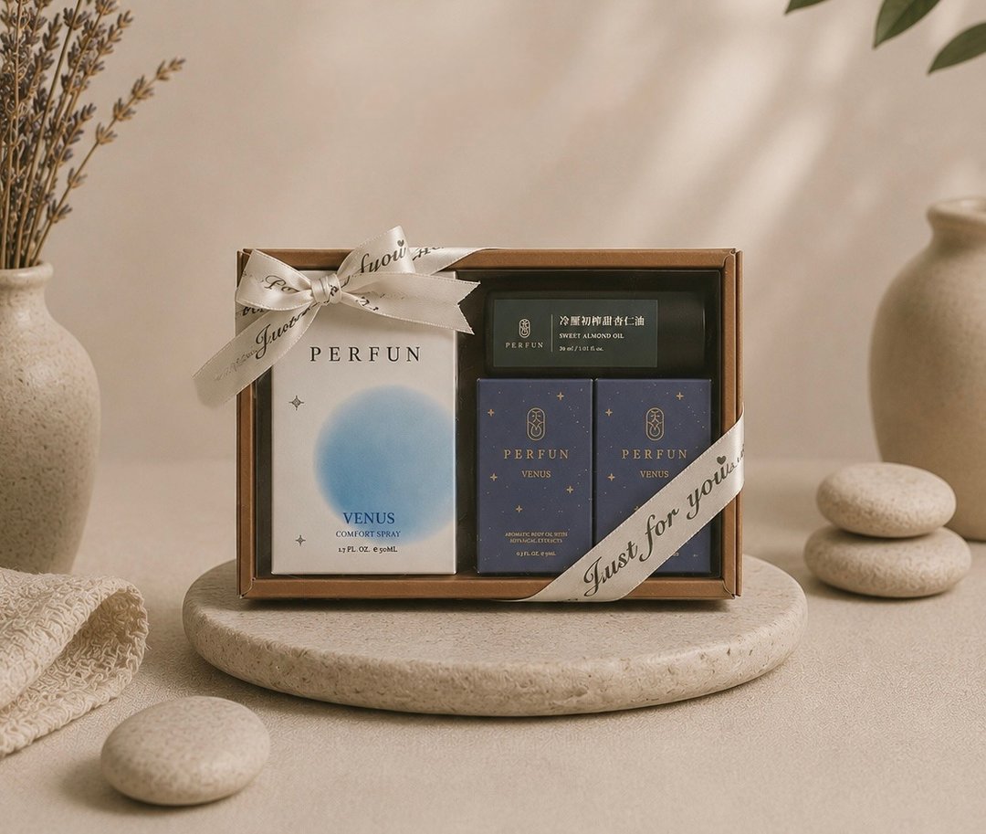 会让你睡过头礼盒 舒眠织品喷雾 50ML 维纳斯星辰舒眠精油 - 香薰/精油/线香 - 精油 