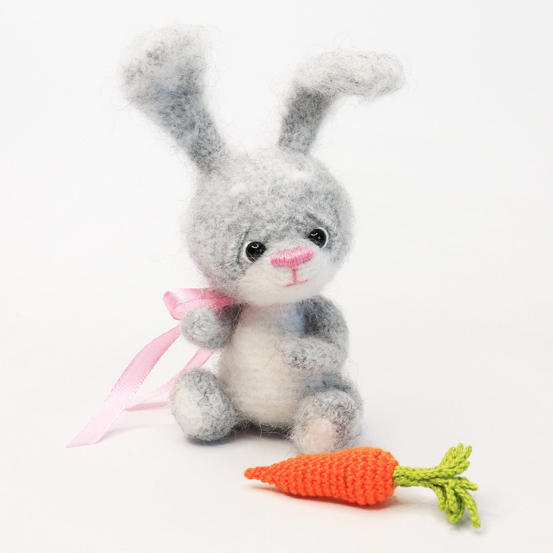 Crochet pattern Bunny Fluffy Happiness, PDF Digital Download, DIY amigurumi toy - 手工艺教程/工具书 - 其他材质 