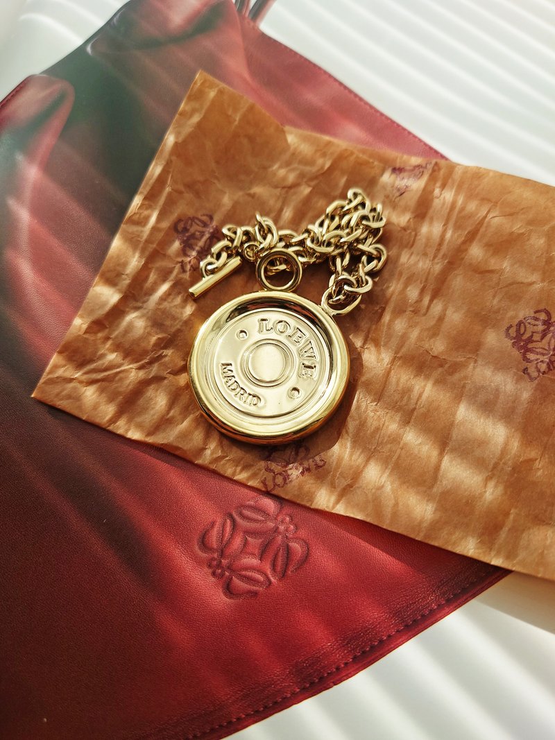 未使用品 LOEWE 火漆蜡章款金属 包包挂饰挂件锁匙扣钥匙圈车匙圈 - 钥匙链/钥匙包 - 铝合金 金色