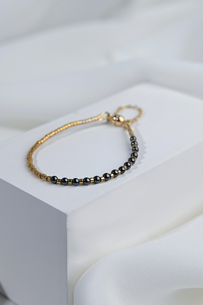 磁扣手链 / 铁胆 / JIEGEM   姊的珠宝 - 手链/手环 - 宝石 黑色