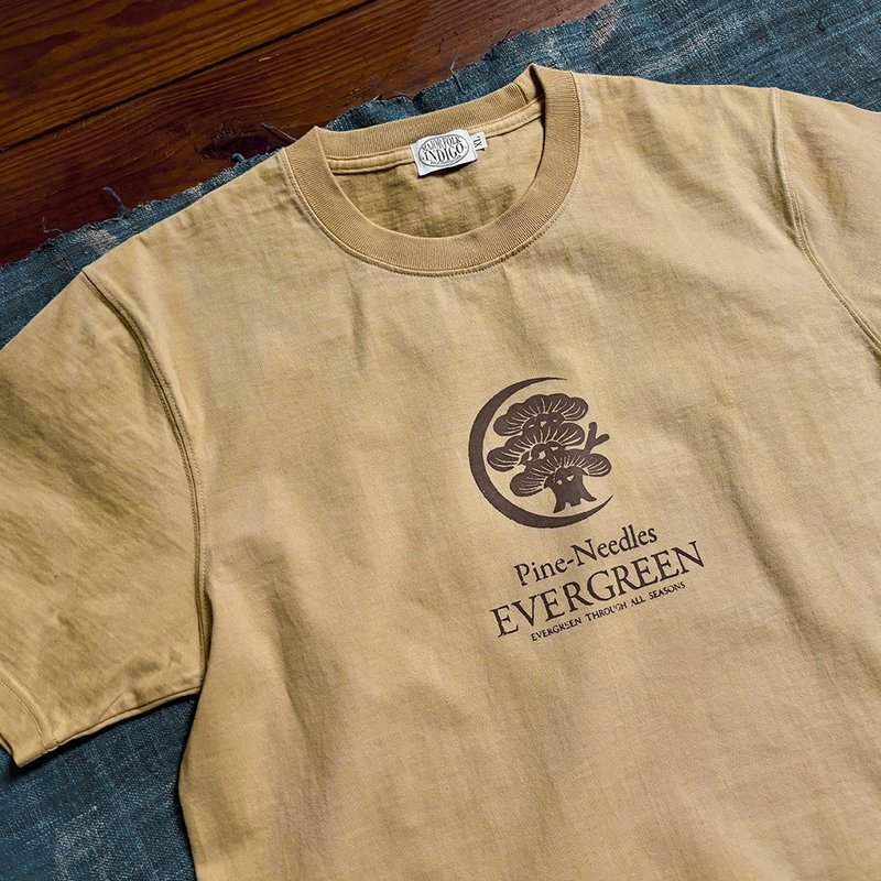 MajorFolk 植物染 石榴皮染 型染松树 dyeing蛋黄色短袖男TEE - 男装上衣/T 恤 - 棉．麻 