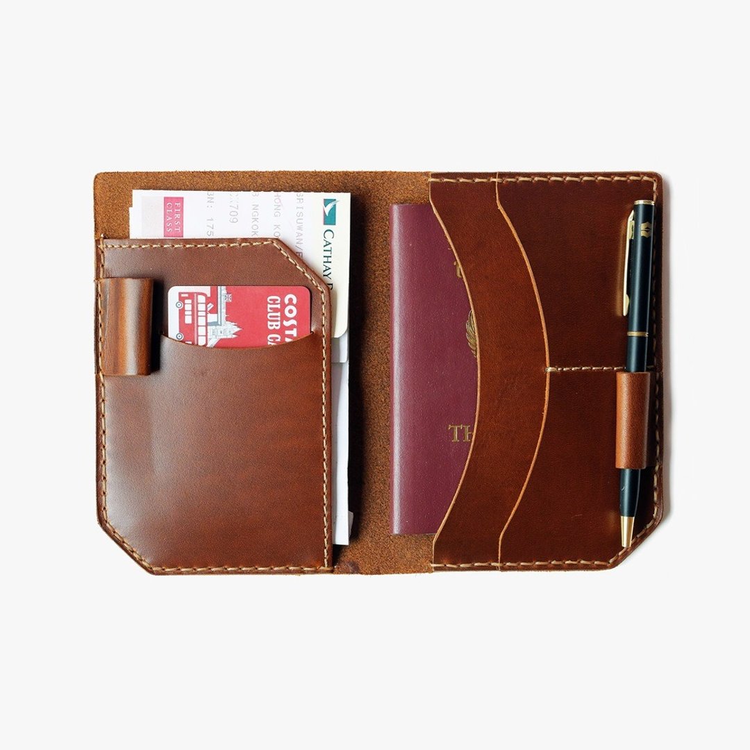 Leather Hand-Stitching Passport Holder and Case with pen - 护照夹/护照套 - 真皮 