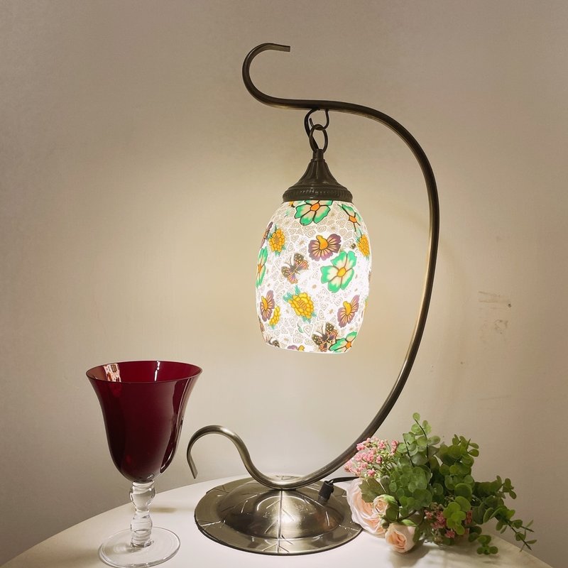 彩绘玻璃蝴蝶造型灯 - 灯具/灯饰 - 玻璃 