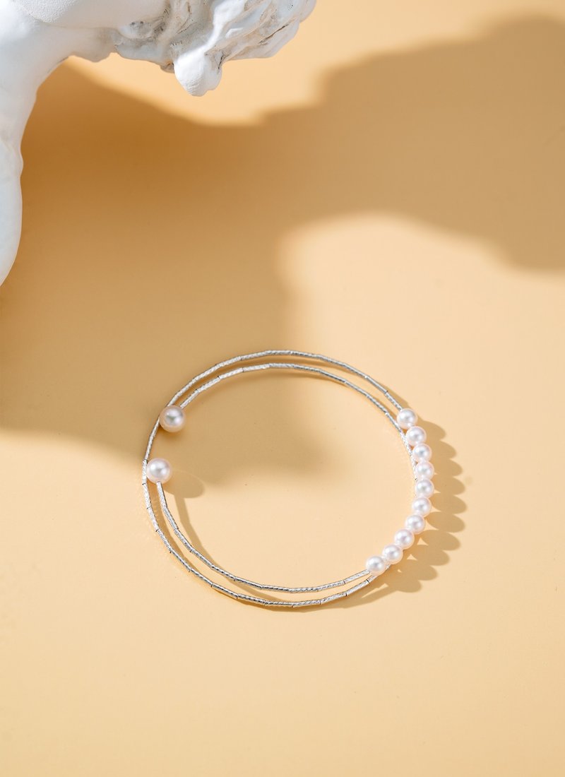 Akoya 精致双层 18K 金 弹性手镯 - 手链/手环 - 珍珠 银色