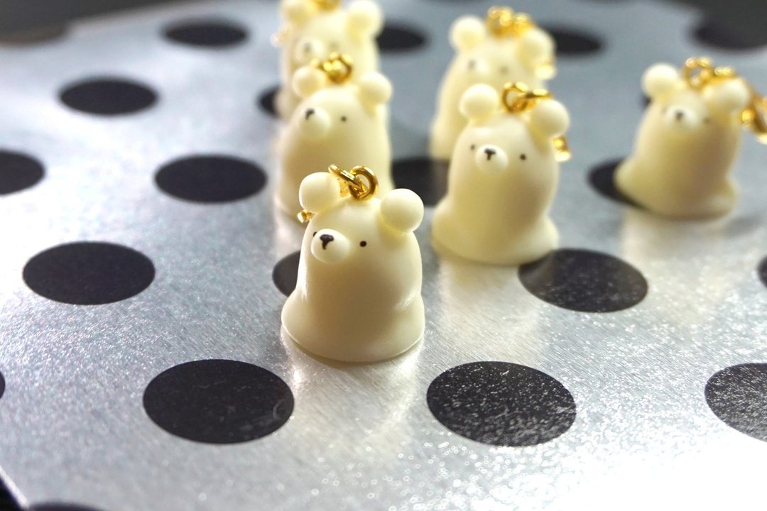 Healing Kuma Collection不明KUMA物体夜光小挂饰 - 吊饰 - 粘土 多色