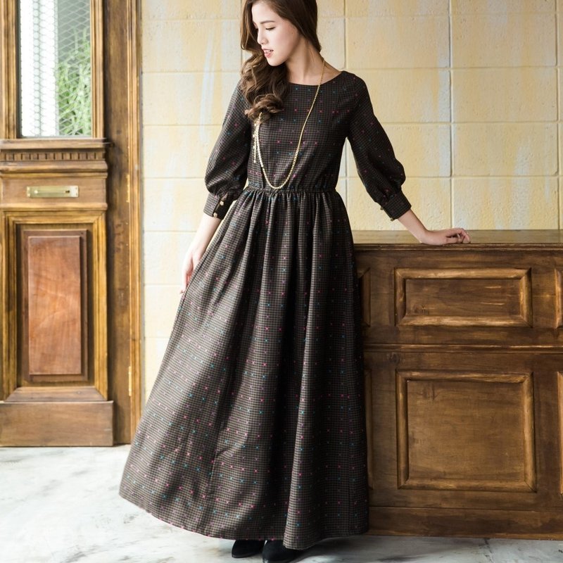 Kan's 复古学院派刺绣彩色波点泡泡袖格纹毛料长洋装 - 洋装/连衣裙 - 羊毛 咖啡色