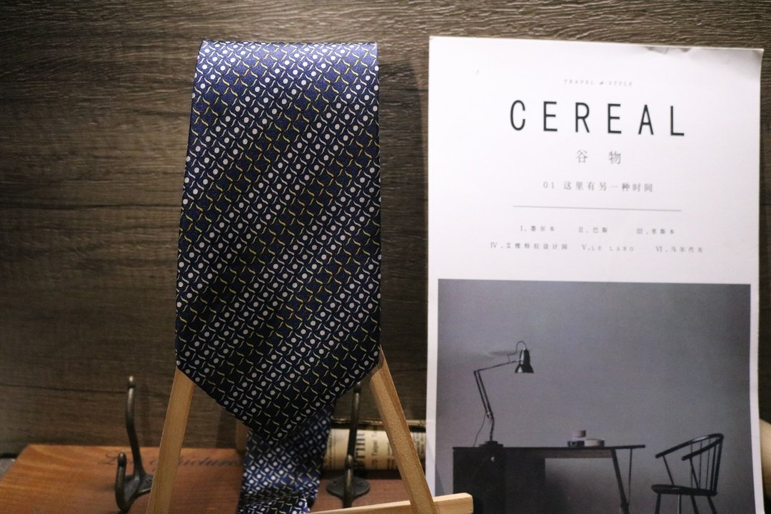 尼罗河畔复古真丝领带商务男时尚necktie - 领带/领带夹 - 丝．绢 蓝色