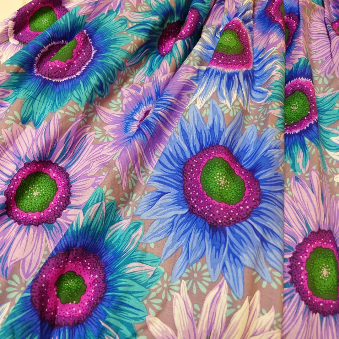 [Made-to-order] ViVid color flower skirt Blue / Free size / USA fabric / Made in Japan - 裙子 - 棉．麻 蓝色