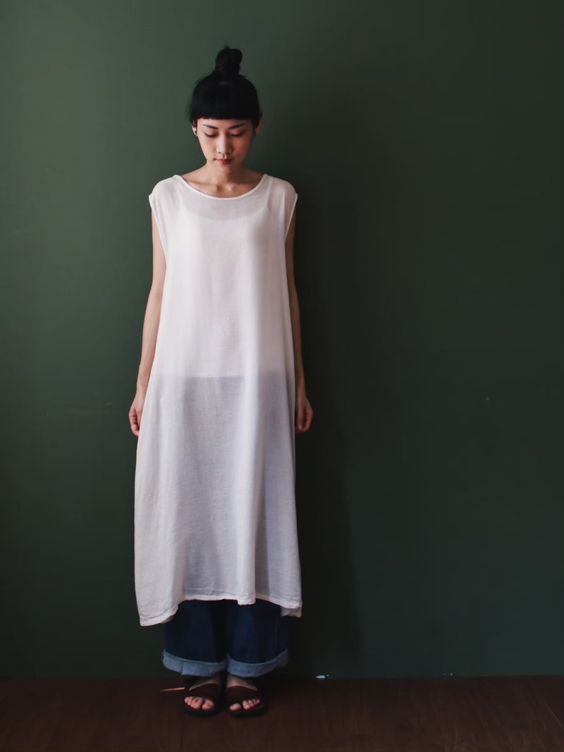 圆领背心长洋装 _ 米白/黑/军绿 - 洋装/连衣裙 - 棉．麻 黑色