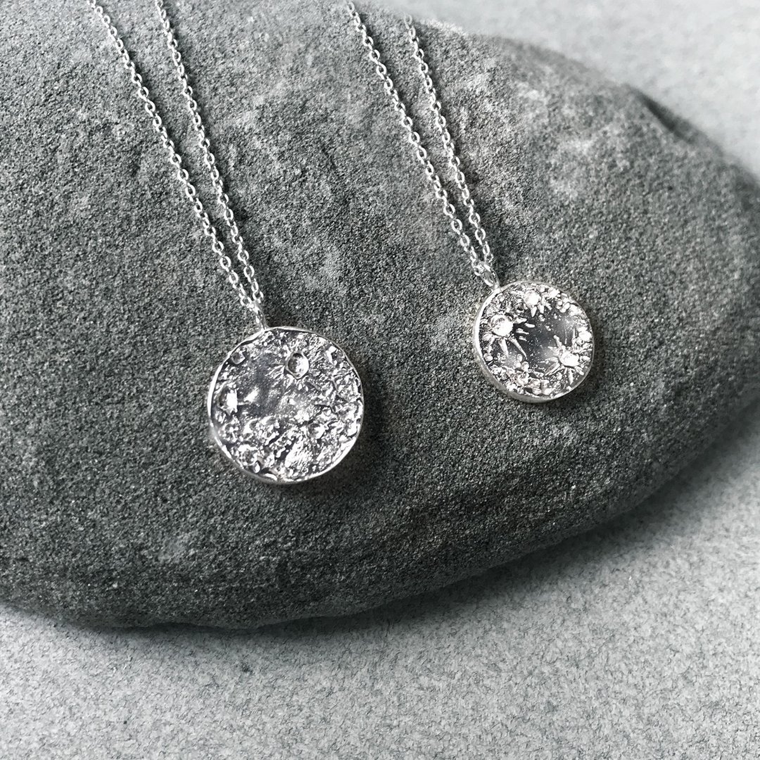 大挂月项链 MY MOON - Necklace (大月亮) - 项链 - 其他金属 银色
